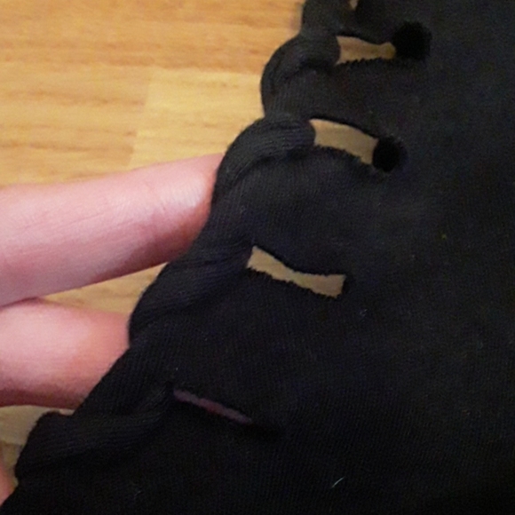 Like new black logo  muscle tee - Picture 3 of 3